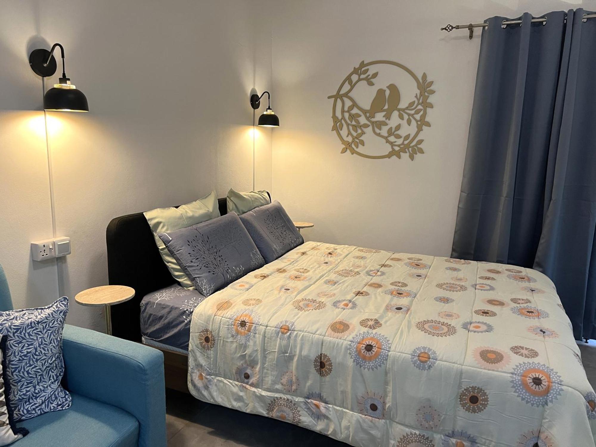 Newly Renovated Studio Apartment With Rooftop Pool, Few Steps To The Beach Flic-en-Flacq Екстериор снимка